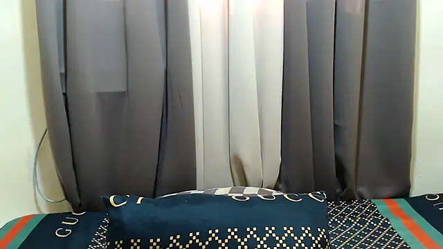 x brittany x online show from 9, 5, 2026