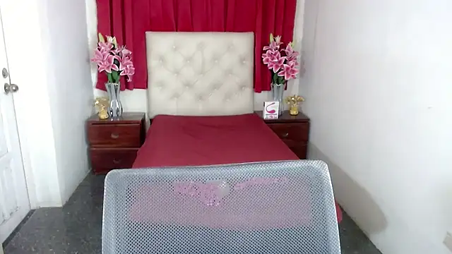 xSexynineDollx online show from 2, 2, 2025