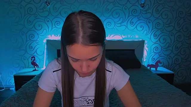 Snapshot of AlexaBarkley chatting on 5, 12, 2024 AlexaBarkley online show from 5, 12, 2024