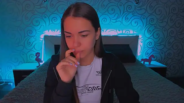 Snapshot of AlexaBarkley chatting on 19, 12, 2024 AlexaBarkley online show from 19, 12, 2024