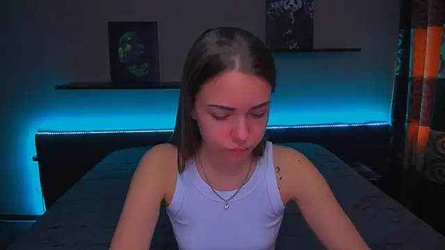 Snapshot of AlexaBarkley chatting on 3, 2, 2025 AlexaBarkley online show from 3, 2, 2025