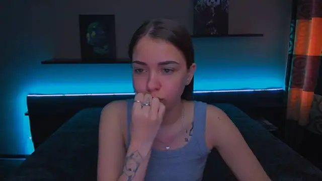 Snapshot of AlexaBarkley chatting on 4, 2, 2025 AlexaBarkley online show from 4, 2, 2025