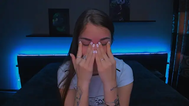 Snapshot of AlexaBarkley chatting on 13, 2, 2025 AlexaBarkley online show from 13, 2, 2025