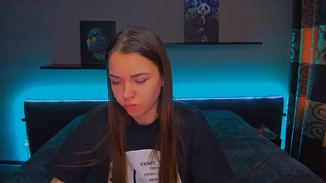 Snapshot of AlexaBarkley chatting on 14, 2, 2025 AlexaBarkley online show from 14, 2, 2025