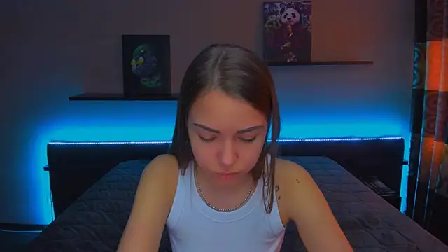 Snapshot of AlexaBarkley chatting on 18, 2, 2025 AlexaBarkley online show from 18, 2, 2025