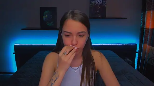 Snapshot of AlexaBarkley chatting on 18, 2, 2025 AlexaBarkley online show from 18, 2, 2025