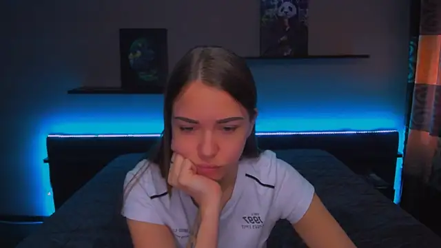 Snapshot of AlexaBarkley chatting on 21, 2, 2025 AlexaBarkley online show from 21, 2, 2025