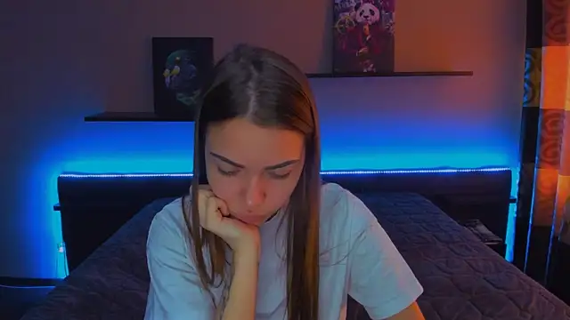 Snapshot of AlexaBarkley chatting on 28, 2, 2025 AlexaBarkley online show from 28, 2, 2025