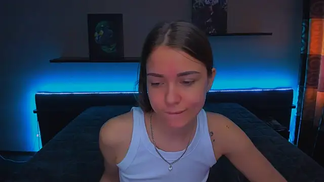 Snapshot of AlexaBarkley chatting on 13, 3, 2025 AlexaBarkley online show from 13, 3, 2025