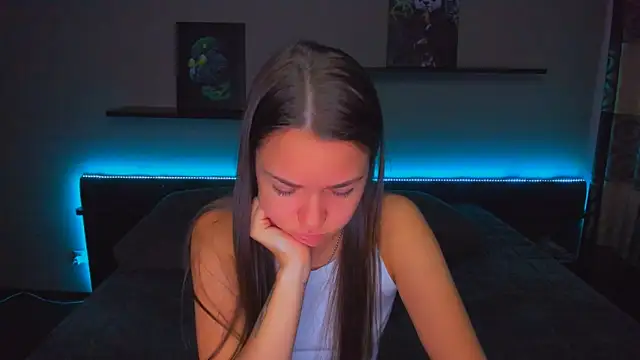 Snapshot of AlexaBarkley chatting on 10, 10, 2025 AlexaBarkley online show from 10, 10, 2025