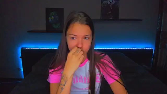 Snapshot of AlexaBarkley chatting on 23, 10, 2025 AlexaBarkley online show from 23, 10, 2025