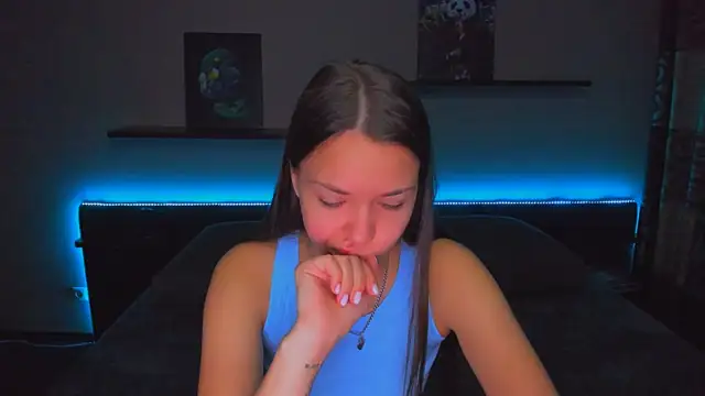 Snapshot of AlexaBarkley chatting on 13, 11, 2025 AlexaBarkley online show from 13, 11, 2025