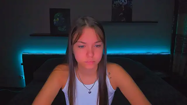 Snapshot of AlexaBarkley chatting on 15, 12, 2025 AlexaBarkley online show from 15, 12, 2025