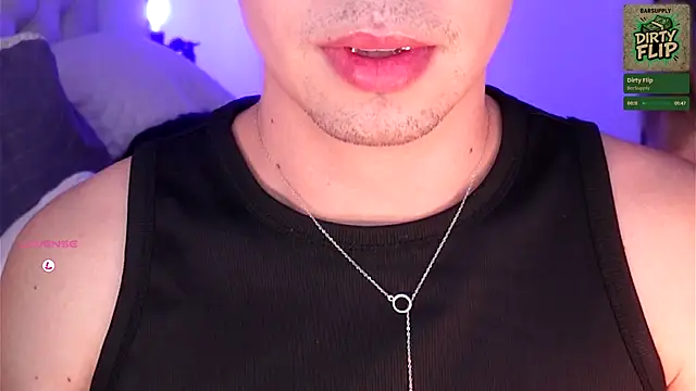 juanes chris online show from 22, 10, 2025