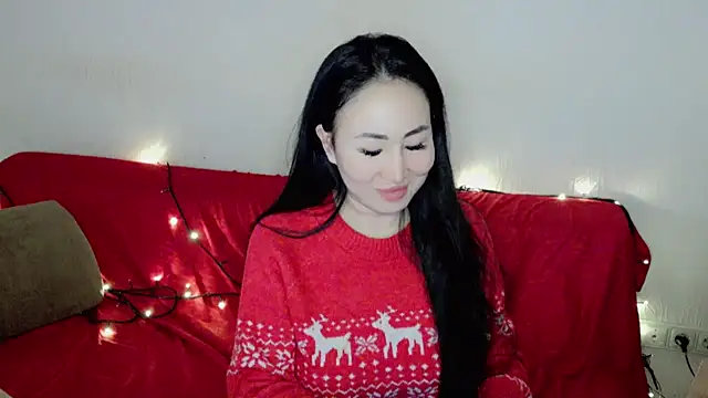 Snapshot of AsianQueens chatting on 25, 12, 2024 AsianQueens online show from 25, 12, 2024