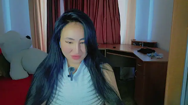 Snapshot of AsianQueens chatting on 5, 2, 2025 AsianQueens online show from 5, 2, 2025
