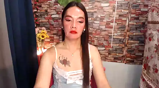 Empress Lexxy online show from 2, 1, 2025