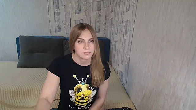 Pilly green  online show from 19, 5, 2026