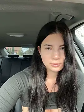 clairewntr online show from 21, 2, 2025