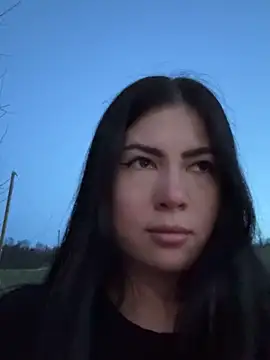 clairewntr online show from 21, 3, 2025