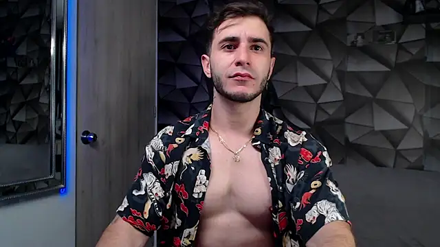 Latino stud4u online show from 23, 9, 2025