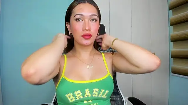 Jasmine Elcock online show from 7, 12, 2024