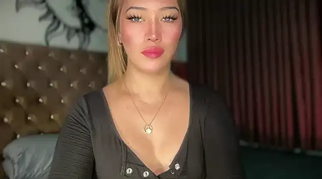 Jasmine Elcock online show from 23, 1, 2025