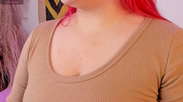 SophieRossi online show from 12, 3, 2025