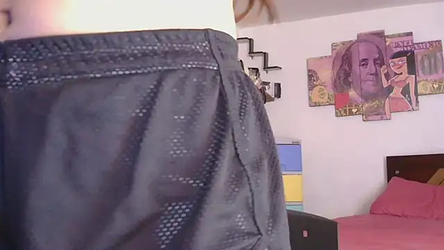 Snapshot of natty_01 chatting on 16, 2, 2025 natty 01 online show from 16, 2, 2025