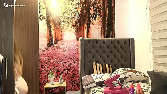 sofia23dirty online show from 18, 9, 2025