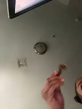 Snapshot of CutieFrmthehood chatting on 26, 1, 2025 CutieFrmthehood online show from 26, 1, 2025