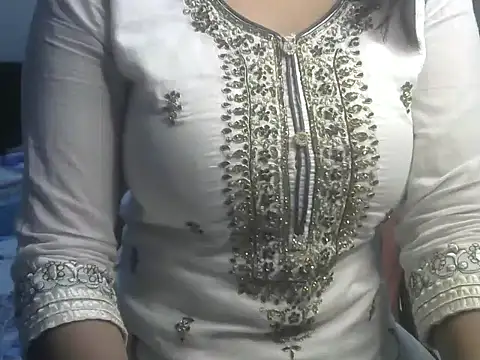 Snapshot of SiaraSiyA chatting on 11, 1, 2025 SiaraSiyA online show from 11, 1, 2025