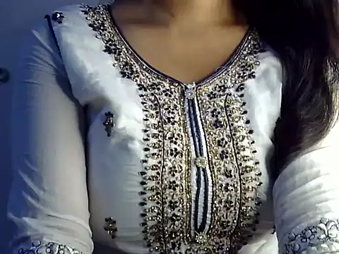 Snapshot of SiaraSiyA chatting on 2, 11, 2025 SiaraSiyA online show from 2, 11, 2025