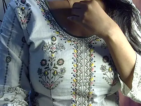 Snapshot of SiaraSiyA chatting on 6, 1, 2026 SiaraSiyA online show from 6, 1, 2026