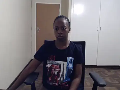 QUEENMANDYY online show from 13, 1, 2026