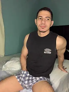 Snapshot of steven_clain chatting on 18, 2, 2025 steven clain online show from 18, 2, 2025