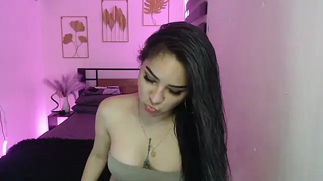 TS QueenMistress online show from 4, 3, 2025