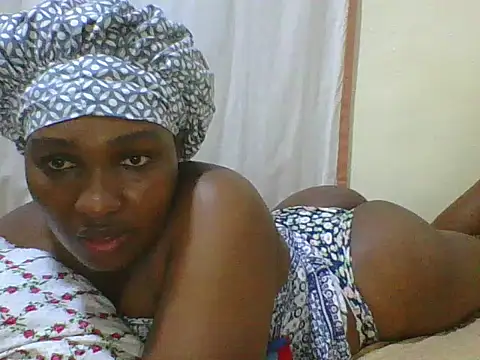Snapshot of cute_lavenda chatting on 17, 10, 2025 cute lavenda online show from 17, 10, 2025