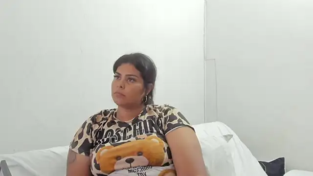 Snapshot of kathefoxx chatting on 2, 10, 2025 kathefoxx online show from 2, 10, 2025