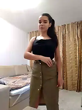 baby sweet girl  online show from 18, 1, 2025