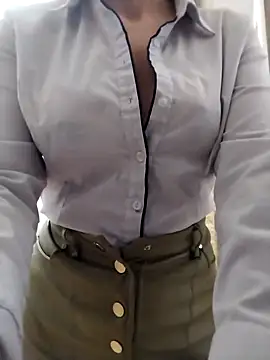 baby sweet girl  online show from 10, 3, 2025