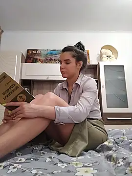 baby sweet girl  online show from 21, 3, 2025