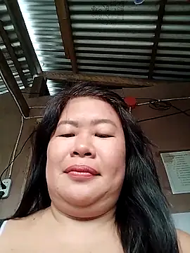 Snapshot of lickmepussy21 chatting on 20, 12, 2025 lickmepussy21 online show from 20, 12, 2025