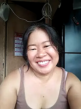 Snapshot of lickmepussy21 chatting on 7, 2, 2026 lickmepussy21 online show from 7, 2, 2026