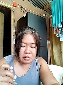 Snapshot of lickmepussy21 chatting on 13, 4, 2026 lickmepussy21 online show from 13, 4, 2026