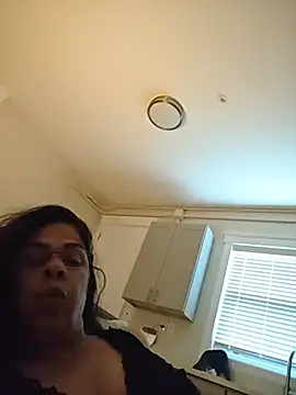 Snapshot of Susannemilf chatting on 27, 10, 2025 Susannemilf online show from 27, 10, 2025