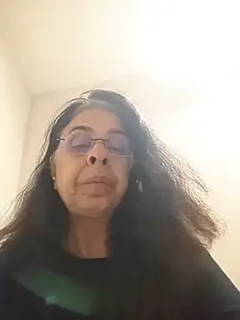 Snapshot of Susannemilf chatting on 22, 11, 2025 Susannemilf online show from 22, 11, 2025