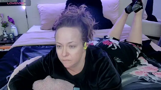 julimonroe online show from 2, 3, 2025