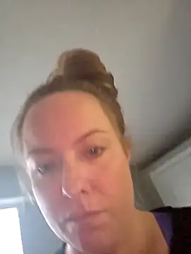 julimonroe online show from 12, 2, 2026