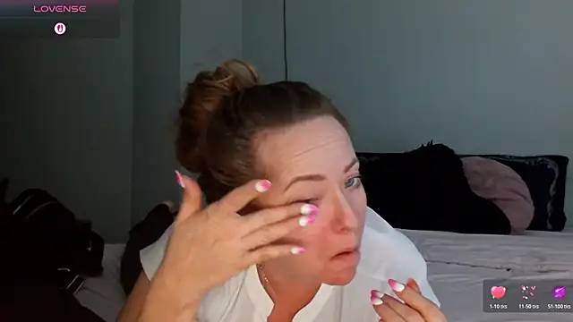 julimonroe online show from 19, 3, 2026